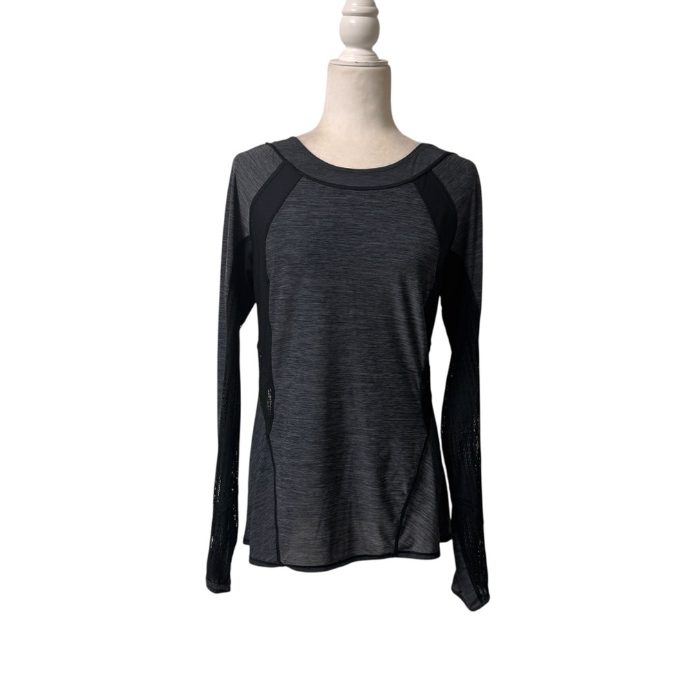 Lululemon Sunrunner healther gray atheisure, active  lace side panel medium top